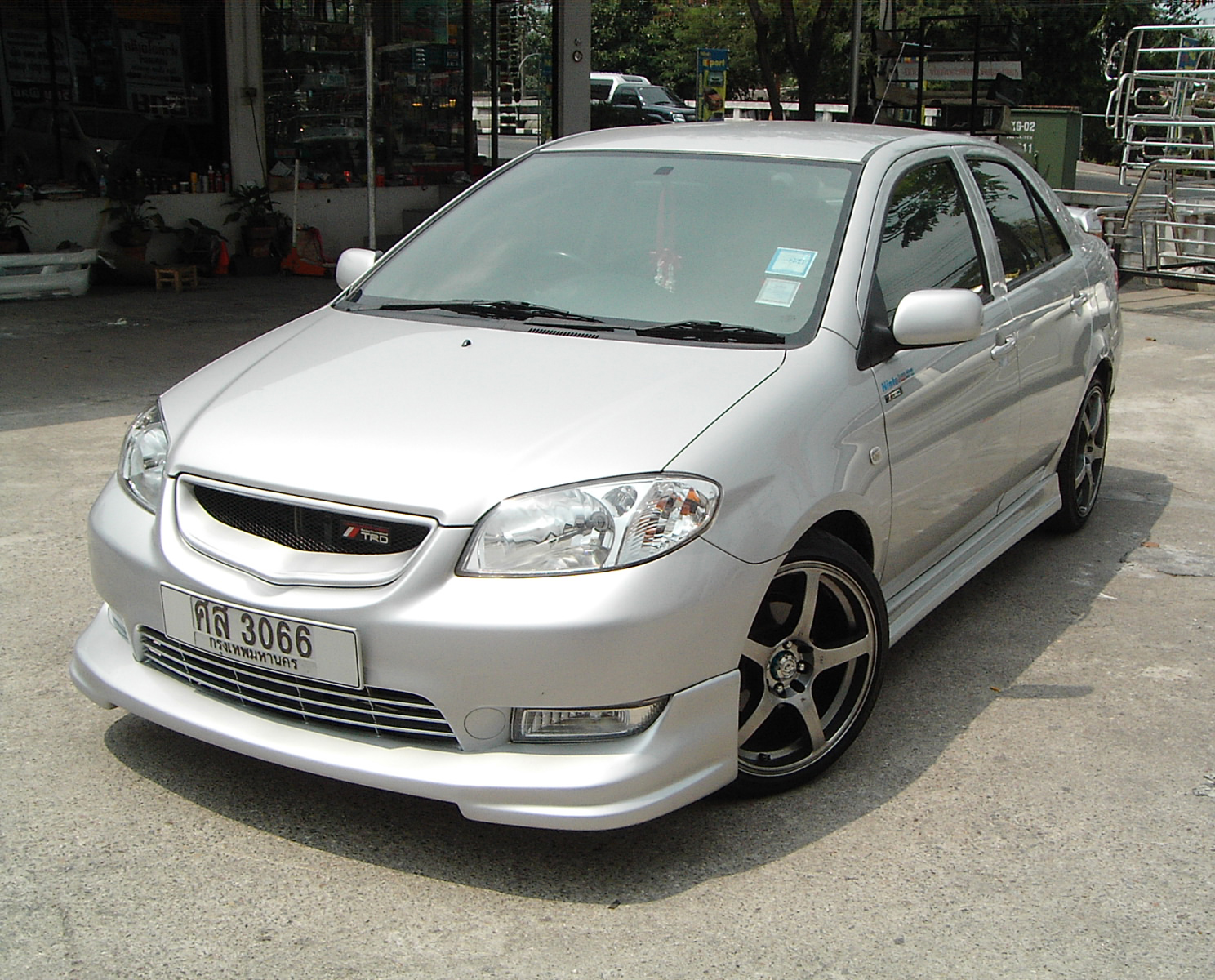 ชุดแต่ง Vios 2003-2005 ทรง OMR V1